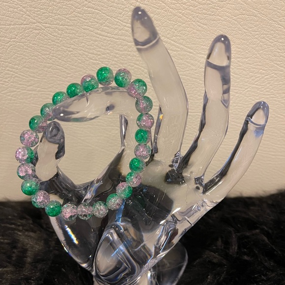 Shiny Beaded Bracelet - Picture 1 of 2